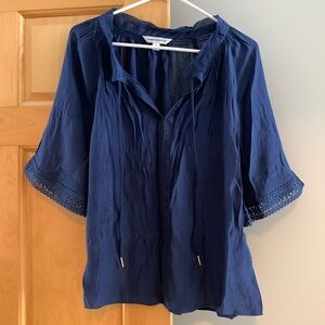 Flowing casual top NWOT